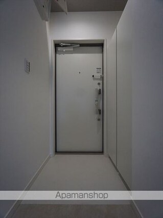 Ｃｅｌｅｎｅｓｔ高岳[2LDK/62.5m2]の玄関