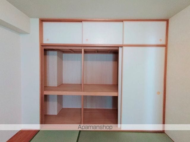 ドゥミール西山本の内装写真