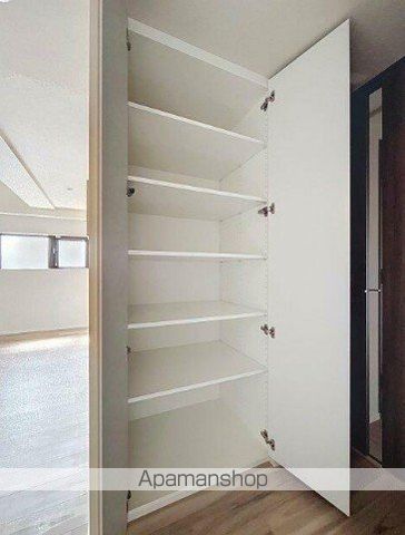 クレヴィア用賀の内装写真