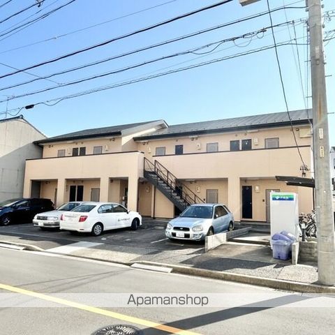 クレスト参番館