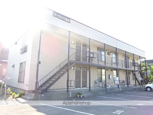 パークハイツ吉田の外観写真