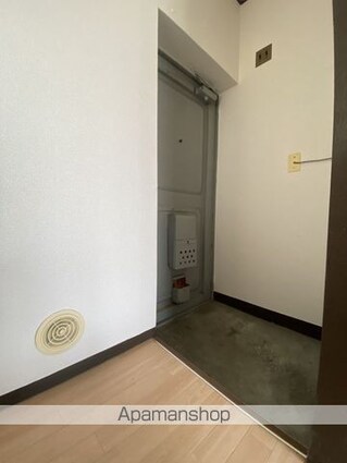 寺岡ビル[1DK/21m2]の玄関