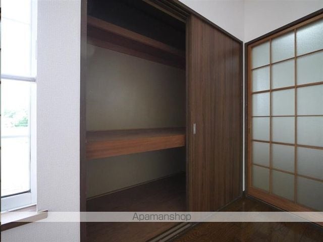 レジェンド山の寺の内装写真