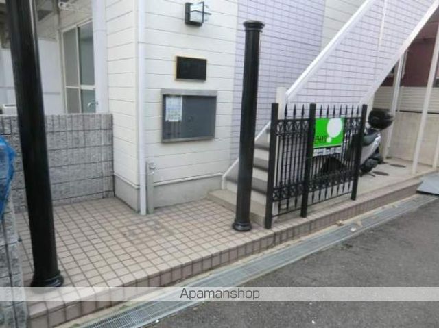 ハーモニープレイス香里ノースの玄関写真