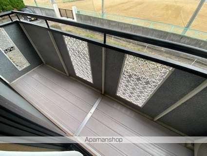 フリータウン香東[2LDK/56.41m2]のバルコニー