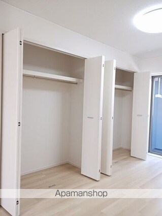 Ｗｅｓｔ　Ｒｉｖｅｒ　Ⅱ[1LDK/45.8m2]の収納