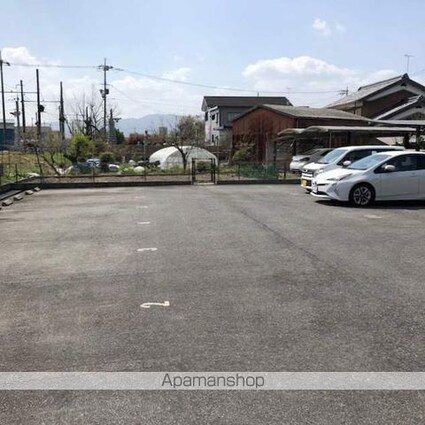 レオパレスステランテ[1K/23.18m2]の駐車場2