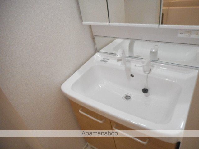 ADDRESS 211の内装写真