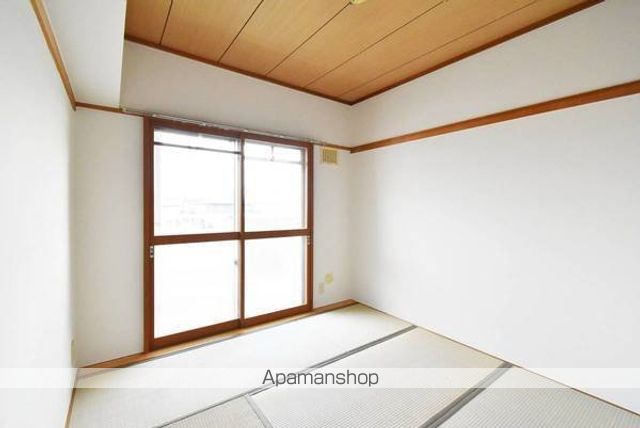 ビレッジハウス西本郷1号棟の内装写真