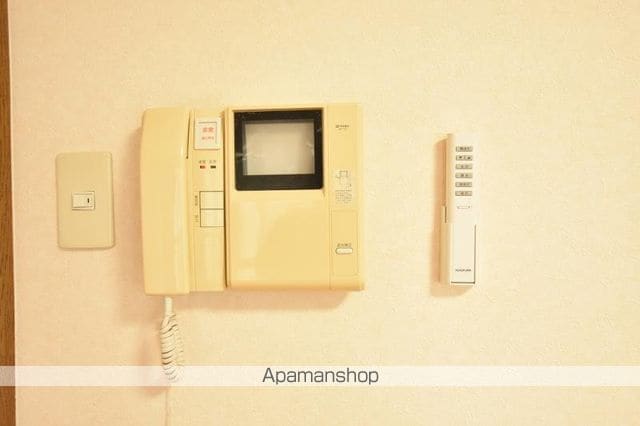 ロイヤルホワイトの内装写真