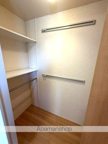 ハイネス城下の内装写真
