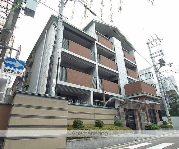 ウイング東山の外観写真