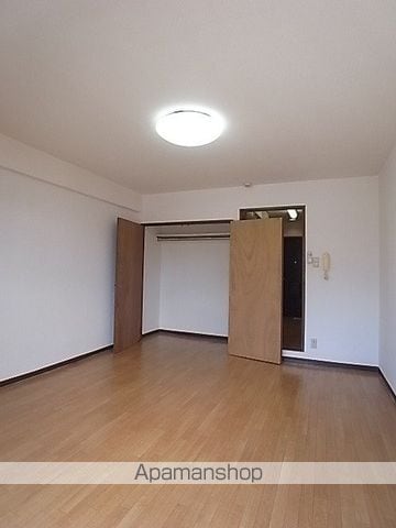 シャンポール大須の内装写真