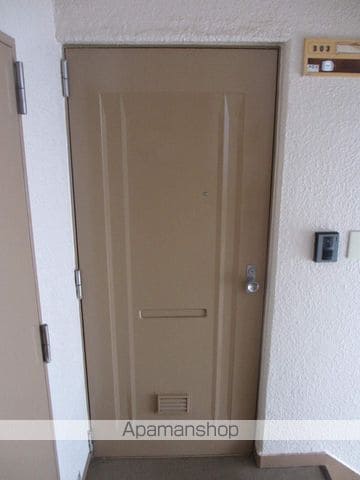 大和マンションの外観写真