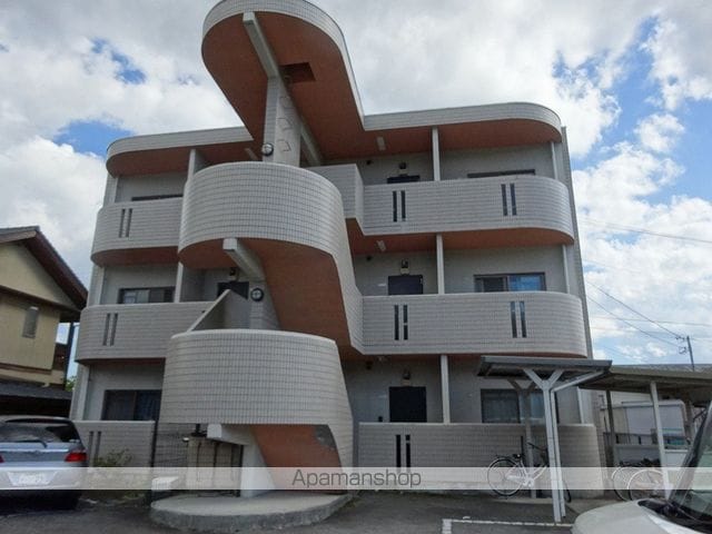 シュプレム・Ｔ[3LDK/65.5m2]の外観1