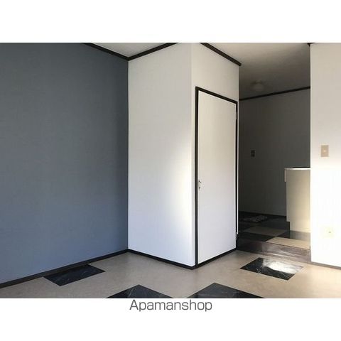 ユニバーサル島田の内装写真