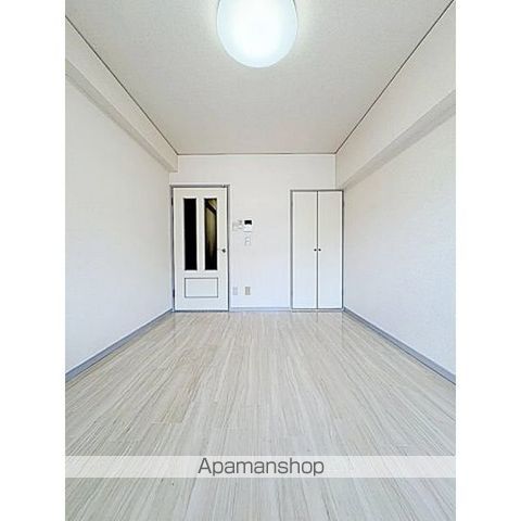 グリーンアベニュー山手の内装写真