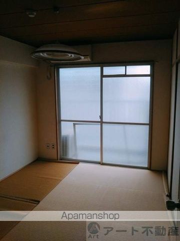 第一吉田マンションの内装写真