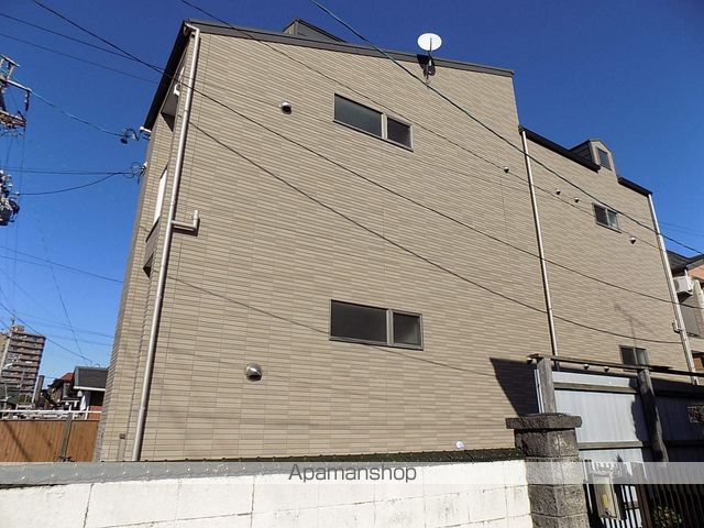 パルティール名塚の外観写真