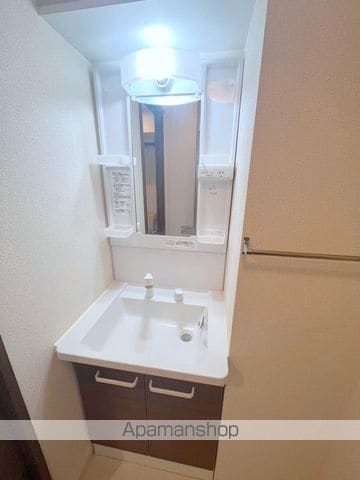 クロスワイズ神宮外苑イーストの内装写真