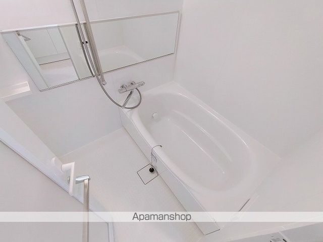 スプランディッド大阪EASTの内装写真