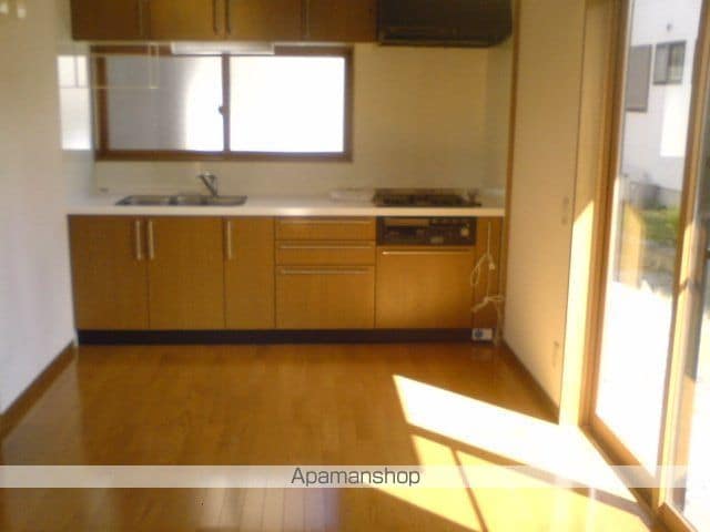 征矢野一戸建の内装写真