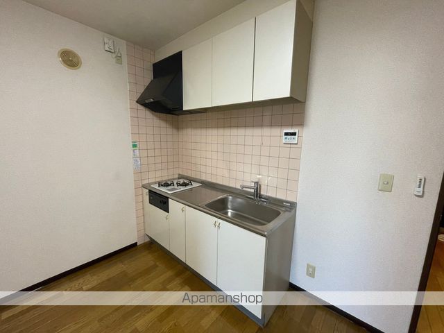井出マンションの内装写真