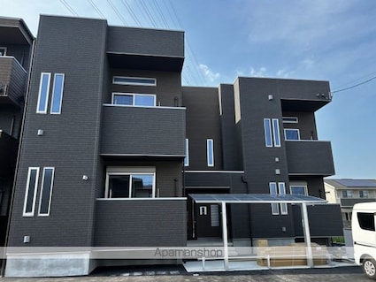 Ｇｒａｎｄｔｉｃ　Ａｔｏｍｕ（グランティック　アトム）[1LDK/31.32m2]の外観