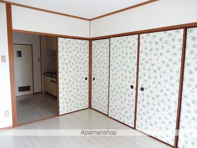 ドルフ高須の内装写真