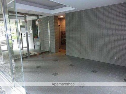 愛媛県松山市祝谷３丁目[3LDK/71.7m2]のエントランス1