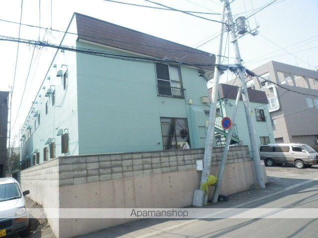 セブン南郷の外観写真