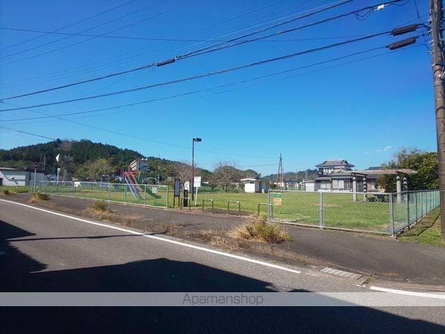 サンコーポラス高岡1棟の周辺写真