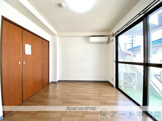 パラドール束本の内装写真