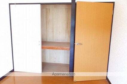 コーポマーブルランド[2LDK/56.83m2]の収納