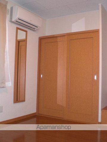 レオパレスプラド岩塚の内装写真