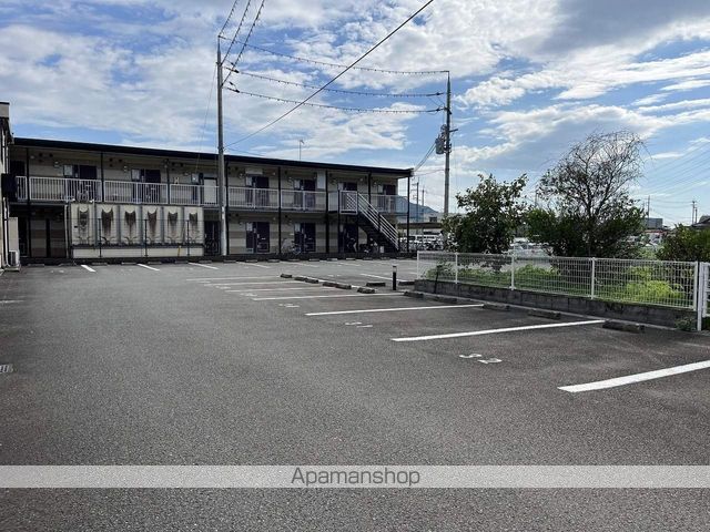 レオパレスガーデン 岩出の外観写真