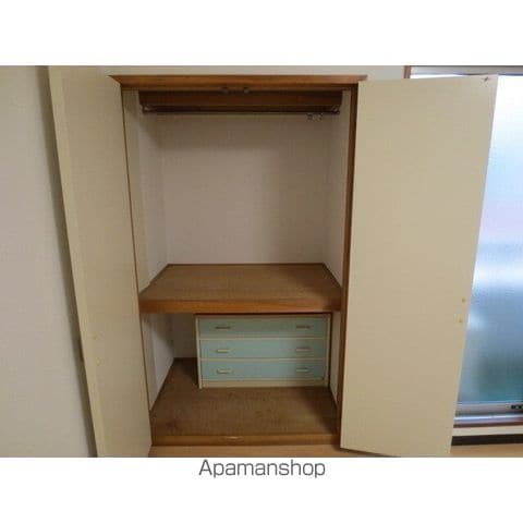 ロイヤルコーポ蜂屋の内装写真