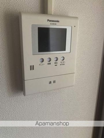 シャトル日和屋の内装写真
