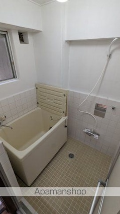 豊田ハイツ[2K/28.8m2]のバス1