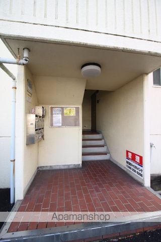 操南ハイツの玄関写真