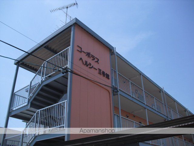 コーポラスヘルシーIIの玄関写真
