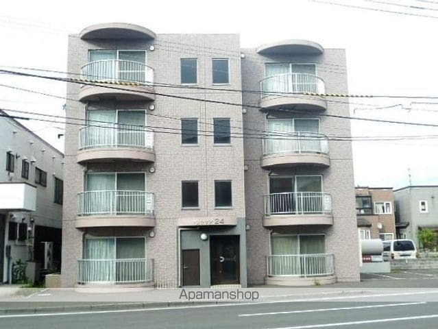 マンション24の外観写真