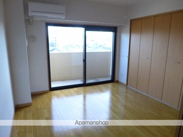 PRESENCEの内装写真