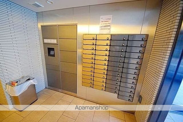 ヴァースクレイシア赤羽の内装写真
