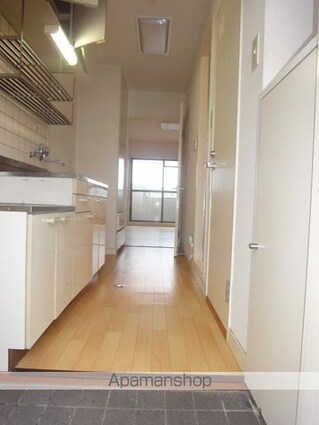 ジョイフル若草[1K/26.4m2]の玄関