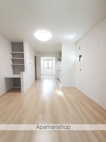 エヴァファーストの内装写真