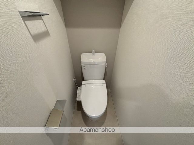 コンフォリア・リヴ淡路の内装写真