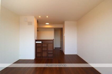 ゴールドウイング　Ｂ棟[2LDK/51.68m2]のリビング・居間