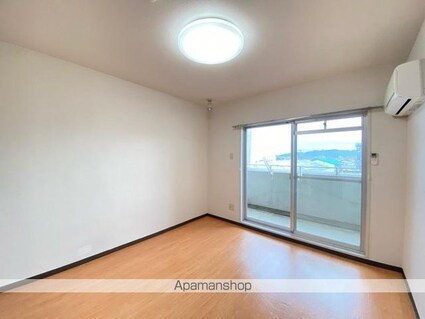 スクエアーガーデン三条[1K/21.7m2]のリビング・居間