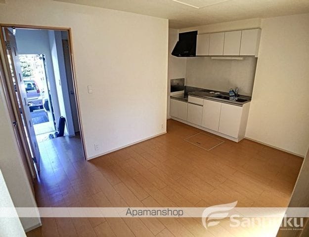 アンダー ワン ルーフ Iの内装写真